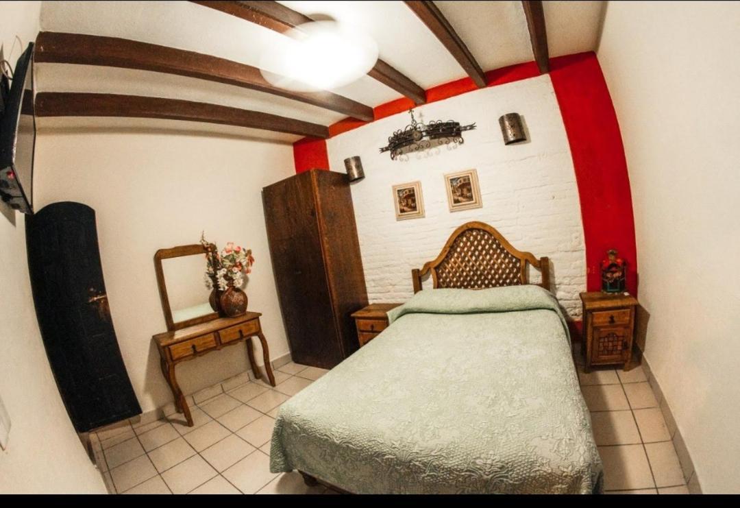 Hotel Posada De La Conspiracion ドローレス・イダルゴ エクステリア 写真