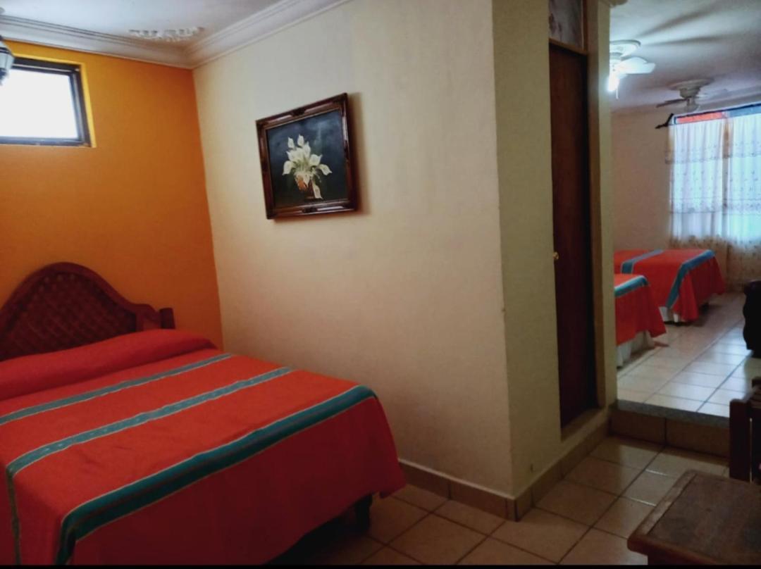 Hotel Posada De La Conspiracion ドローレス・イダルゴ エクステリア 写真